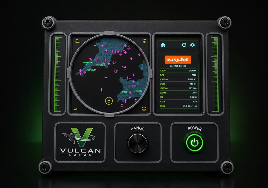 Vulcan Radar desktop flight tracking display showing a live phosphor-green radar sweep and aircraft tracks